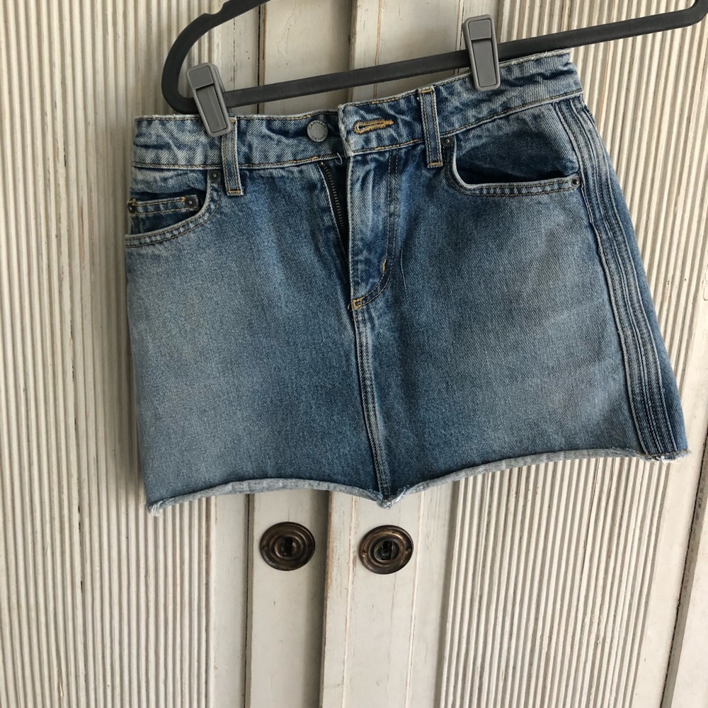 Carmar light wash mini denim skirt